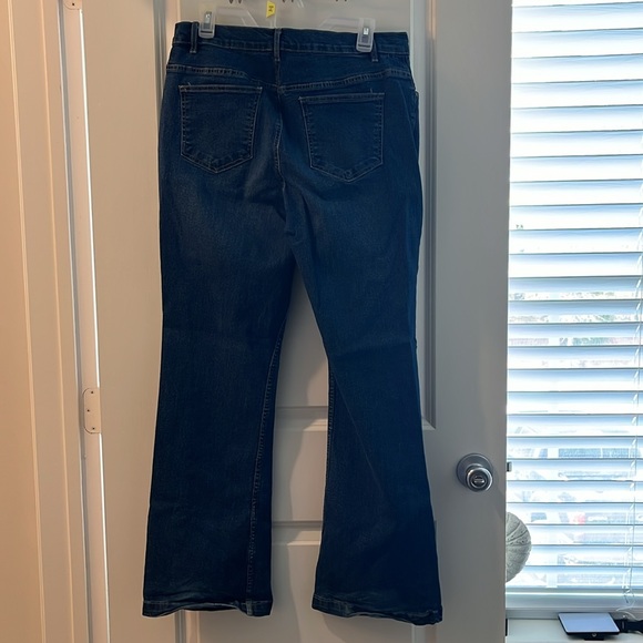 Venus Dark Wash Bootcut Jeans - Picture 2 of 4